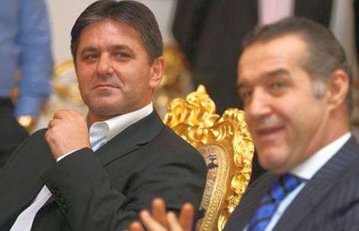 Marius Lăcătuș dezvăluie cum se implica Gigi Becali la echipă: „Am zis că sparg telefonul” + Ce idee i-a dat nepotul patronului ca să scape de gura acestuia: „Nu te costă nimic!”