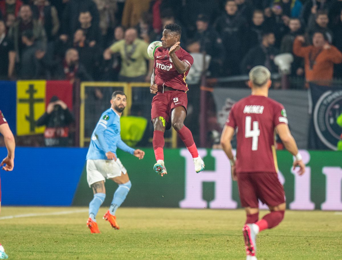 Conducerea lui CFR Cluj reclamă arbitrajul din returul cu Lazio: „Oprește meciul când noi scăpăm pe contraatac?!” + Nici Petrescu nu s-a abținut