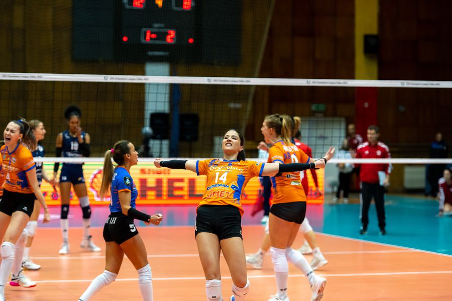 Jovana Mirosavljevici de la CSM Târgoviște și bucuria sa de final FOTO cev.eu Șanse de semifinale pentru ambele echipe din România în Cupa CEV