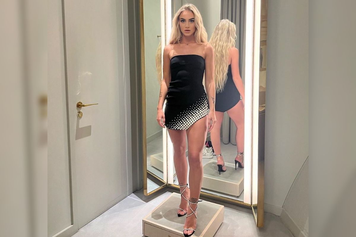 Fratele unui star din tenis s-a dat la cea mai sexy fotbalistă din Anglia: „Jucăm un dublu mixt?”