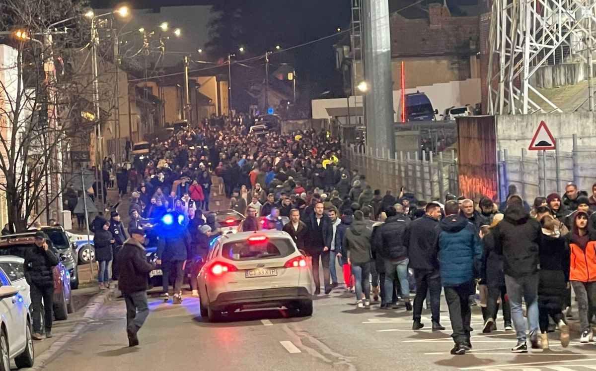 Imaginea care a șocat joi seara, în Gruia, la CFR - Lazio: apariție neobișnuită în repriza a doua
