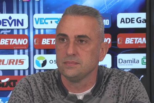 Ivaylo Petev (48 de ani), antrenorul de la CSU Craiova, a declarat că este mulțumit de jocul etalat de olteni în ultimele două etape, chiar dacă aceștia nu au reușit să câștige.