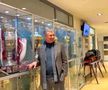 Eugen Voicu, fotografiat de Andrei Nicolescu alături de trofeele lui CFR Cluj Capturi Antena Sport