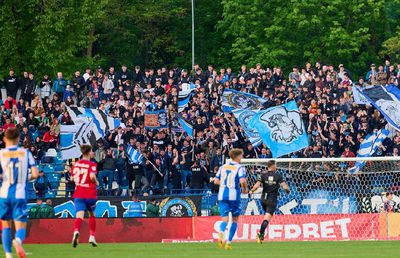 Altă „ruptură” fără rezolvare în Superligă » Ultrașii boicotează clubul: „Te uiți pe clasament și nu-ți regăsești echipa. Politicul a distrus tot în oraș!”