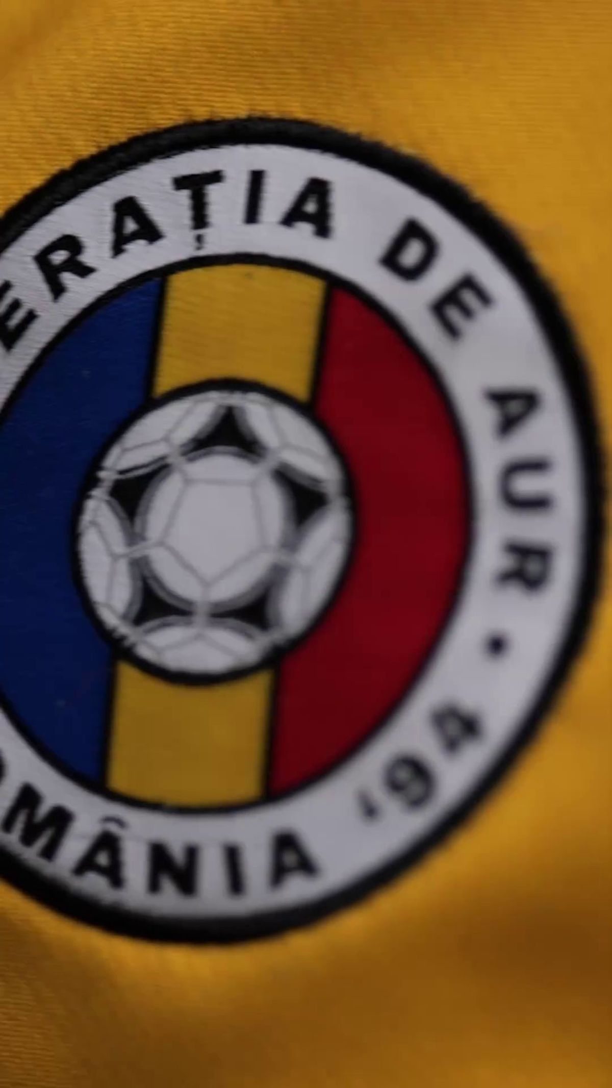 Au apărut primele imagini cu tricoul României pentru meciul de adio al Generației de Aur