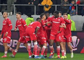 Dinamoviștii s-au întâlnit cu fostul golgheter înainte de derby-ul cu FCSB: „I-a mișcat mesajul meu”