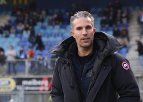 Îl mai țineți minte pe Robin van Persie? » Va antrena o echipă calificată în optimile Ligii Campionilor!