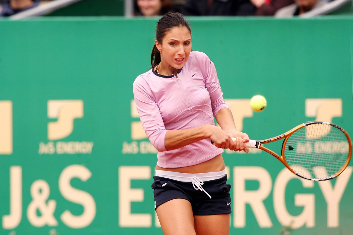 A produs surpriza la Roland Garros, s-a judecat pentru pozele nud „scăpate” pe internet, iar acum are o afacere în Rusia » O mai recunoști?