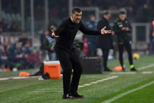 Sergio Conceicao (50 de ani), antrenorul ce la AC Milan, a criticat erorile personale făcute de elevii săi, după ce echipa lui a fost învinsă de Torino cu scorul de 1-2, în runda cu numărul #26 din Serie A, conform sportal.bg. // foto: Imago Images