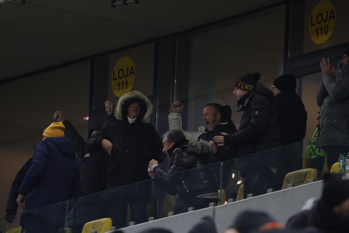 Nu s-a văzut la TV » Ce a făcut Jordan Gele la finalul meciului FCSB - Dinamo: „Moment nebun”