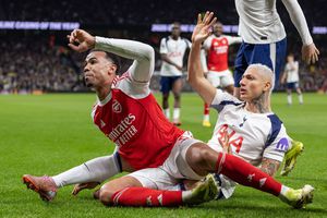 Titularul lui Arsenal a dat drumul la ironii după ce „tunarii” au strivit Tottenham: ce a postat pe rețelele de socializare