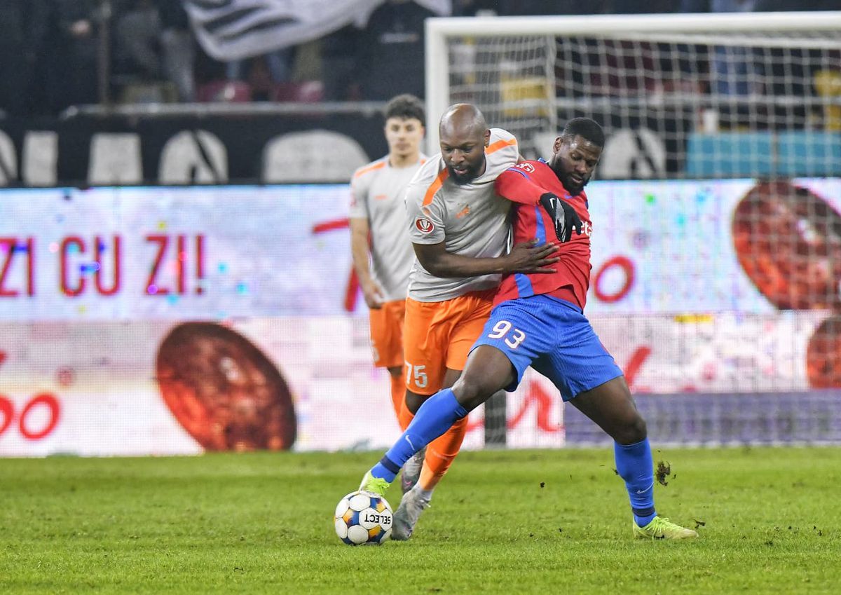 FCSB - Metaloglobus 4-1 » Victorie fără glorie! FCSB a câștigat cu Metaloglobus și continuă să spere spre play-off.  Clasamentul + Calcule