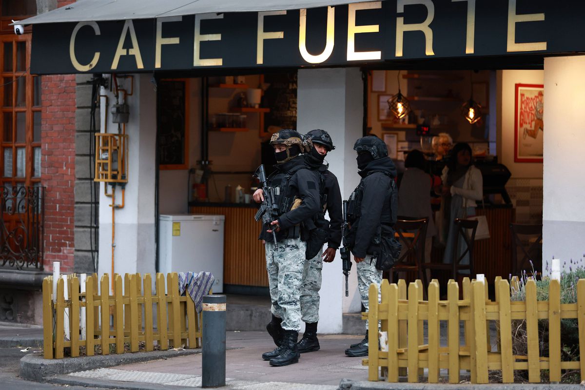 Haos în Mexic, după ce un temut baron al drogurilor a fost ucis de autorități