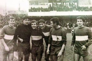 A murit fostul fotbalist român cu 226 de meciuri în prima ligă » A marcat pe terenul lui Arsenal în sferturile Cupei UEFA