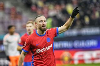 Ofri Arad a recunoscut după debutul la FCSB: „Am avut probleme la menisc, dar pot să joc și cu dureri”