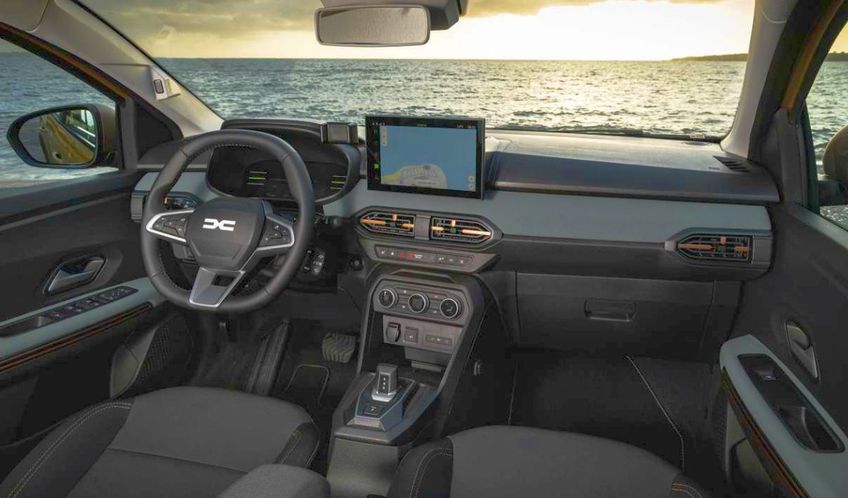 Apar schimbări importante la modelul Dacia Sandero // foto: autoexpress.co.uk