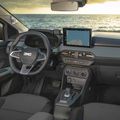 Apar schimbări importante la modelul Dacia Sandero // foto: autoexpress.co.uk