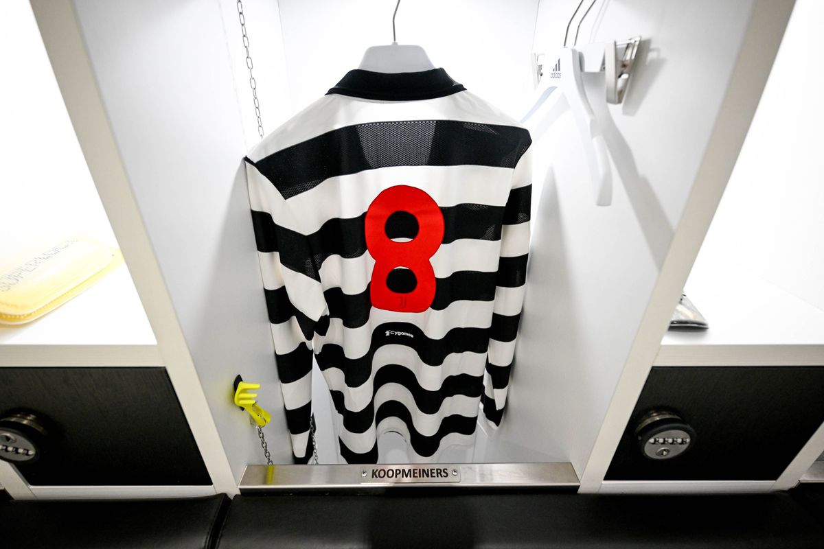 Juventus și-a prezentat noul echipament