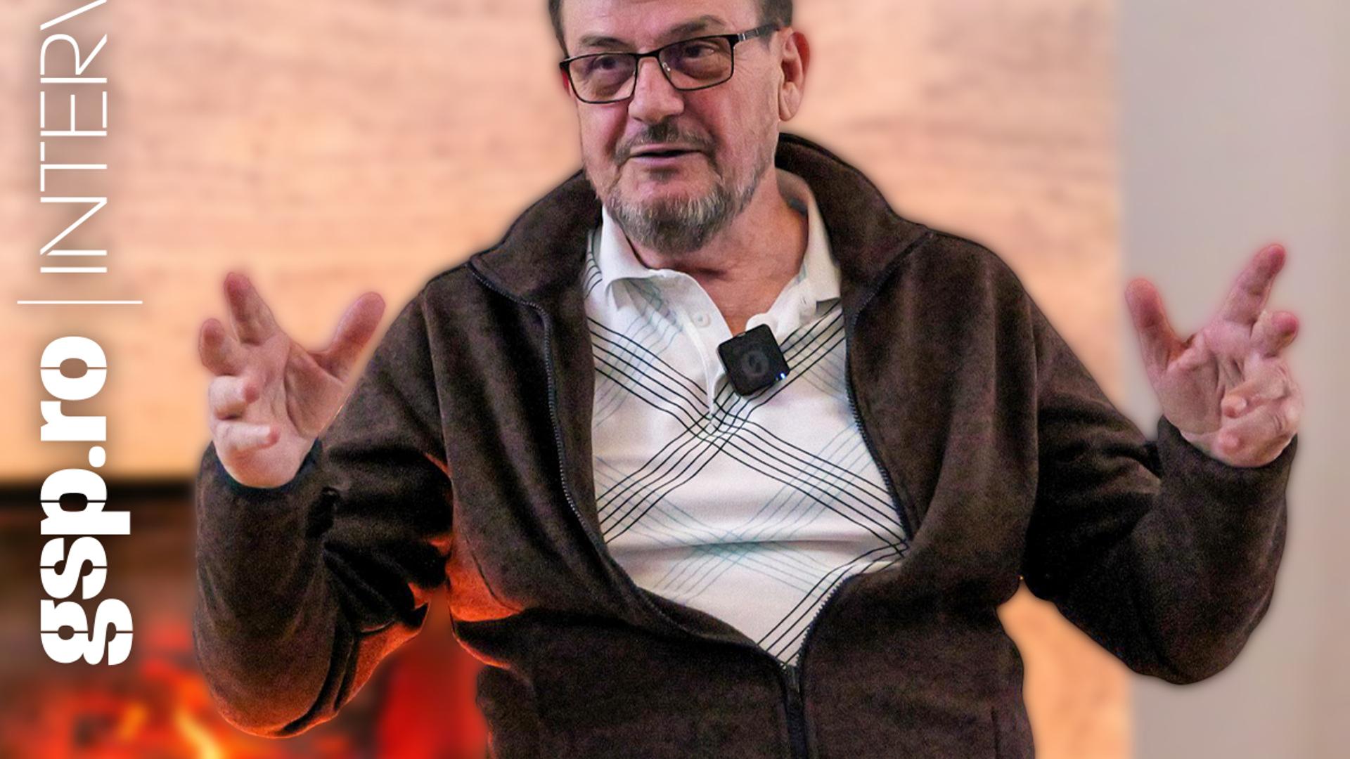 Marin Condescu în sala de ședințe discutând documente financiare legate de împrumut club fotbal Pandurii Târgu Jiu și proces penal fotbal. | sursa foto: Gazeta Sporturilor