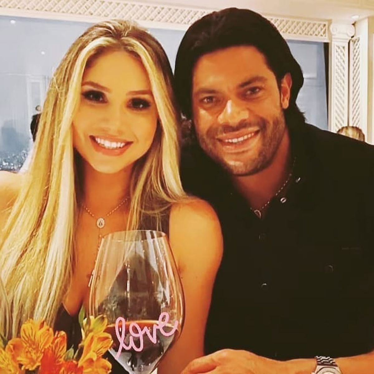 FOTO Hulk s-a însurat cu nepoata fostei sale soții » Partenera sa avea nevoie de viză ca să rămână în China