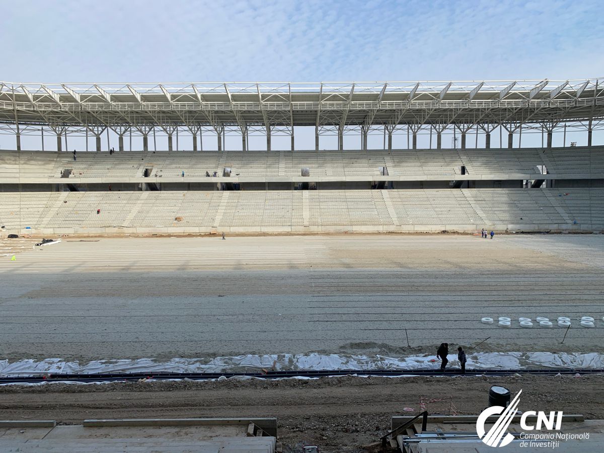 FOTO Imagini de la stadioanele Ghencea, Giulești și Arcul de Triumf » Se lucrează, în ciuda pandemiei de coronavirus