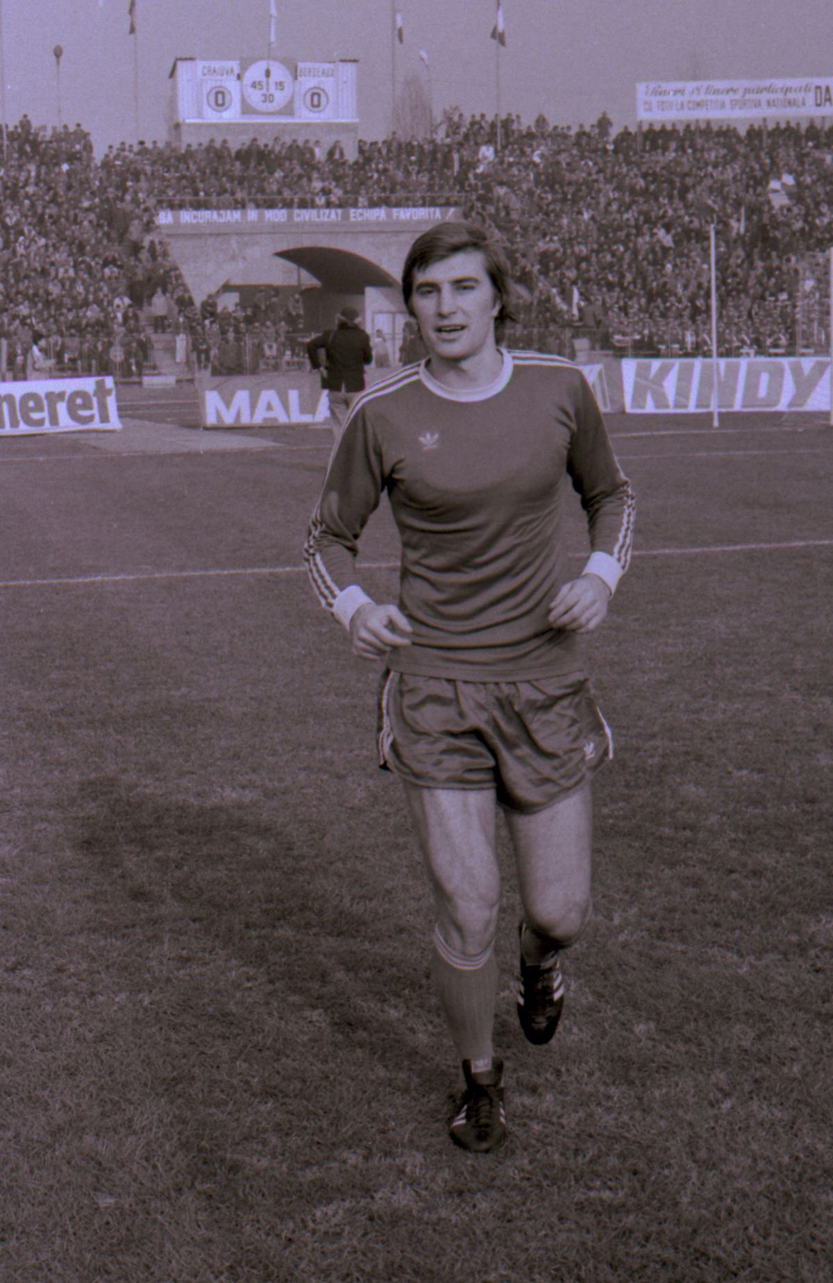 Cum au fost create marile echipe ale anilor '80? » Episodul 1: Craiova Maxima - poveștile extraordinare ale celor 14 titulari