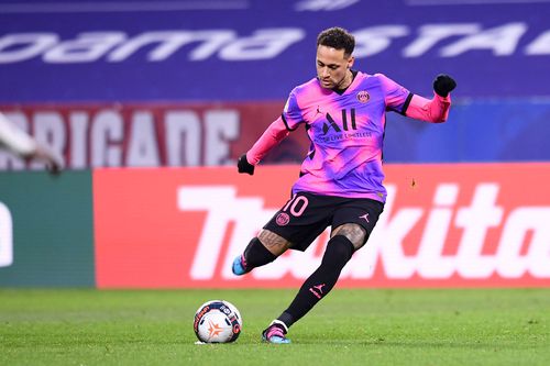 Neymar își prelungește contractul cu PSG!