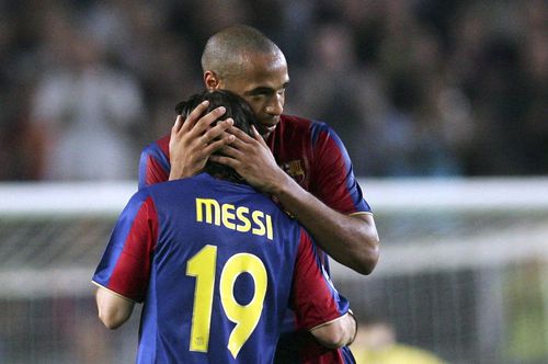 Thierry Henry (44 ani) consideră că golul înscris de Messi în 2009 în poarta celor de la Malaga este cel mai frumos reușit de argentinian. Cei doi au jucat împreună la Barcelona timp de trei sezoane, în perioada 2007-2010.