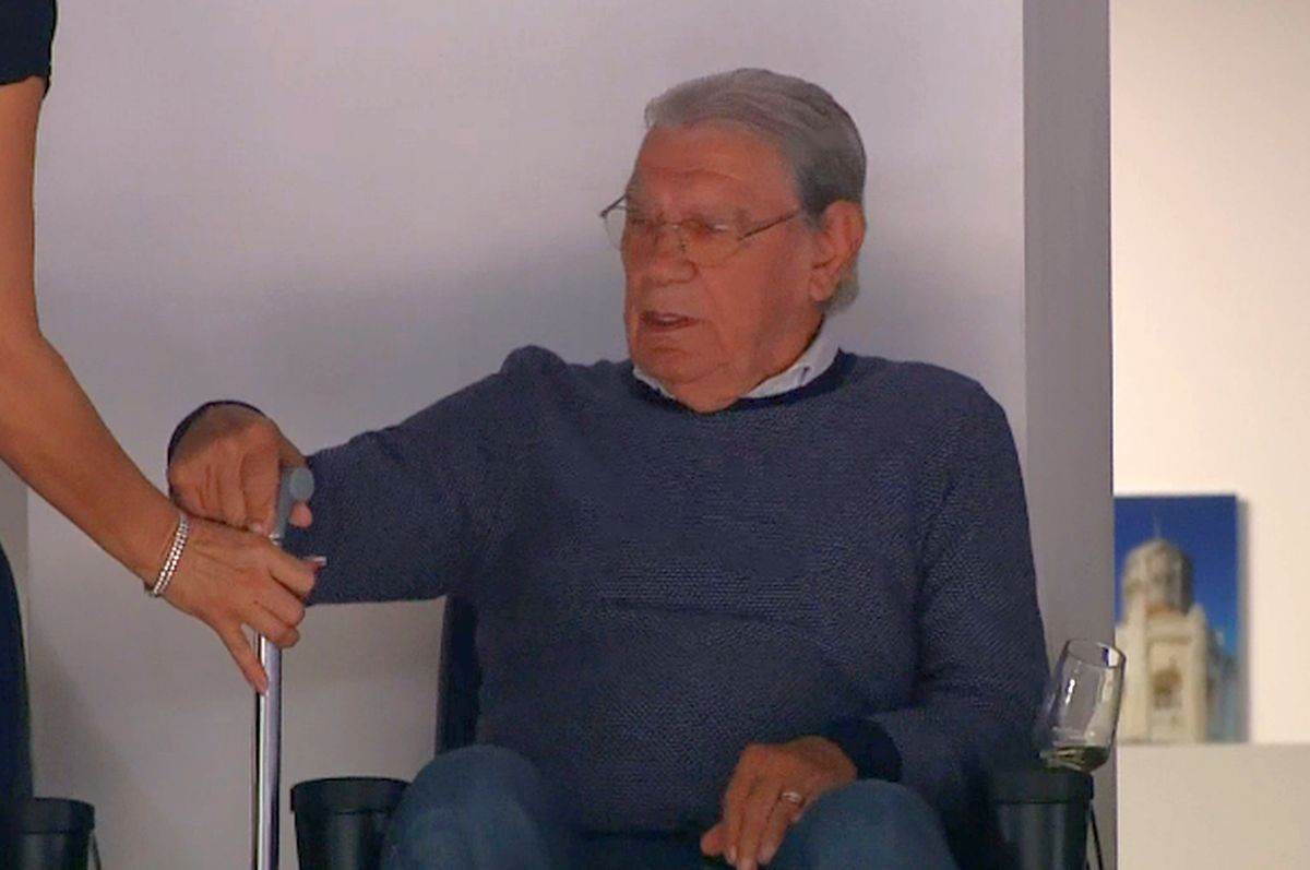 Emeric Ienei, la CSM Oradea, în ziua în care a împlinit 86 de ani