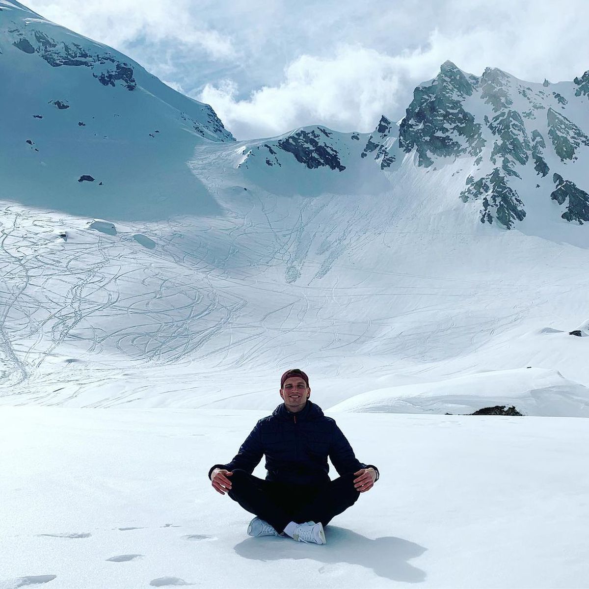 A răpus-o pe FCSB în lupta pentru titlu, iar acum este fotomodel: „Nu pot să uit acel gol, mai ales că rezultatul i-a șocat pe adversari”