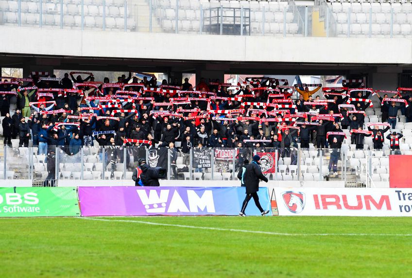 efFanii arădeni, în deplasare la meciul cu U Cluj / FOTO: Imago