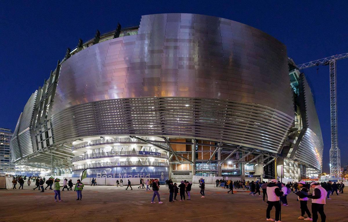 OZN-ul prinde contur! Noi imagini fabuloase cu „Santiago Bernabeu”, stadionul lui Real Madrid