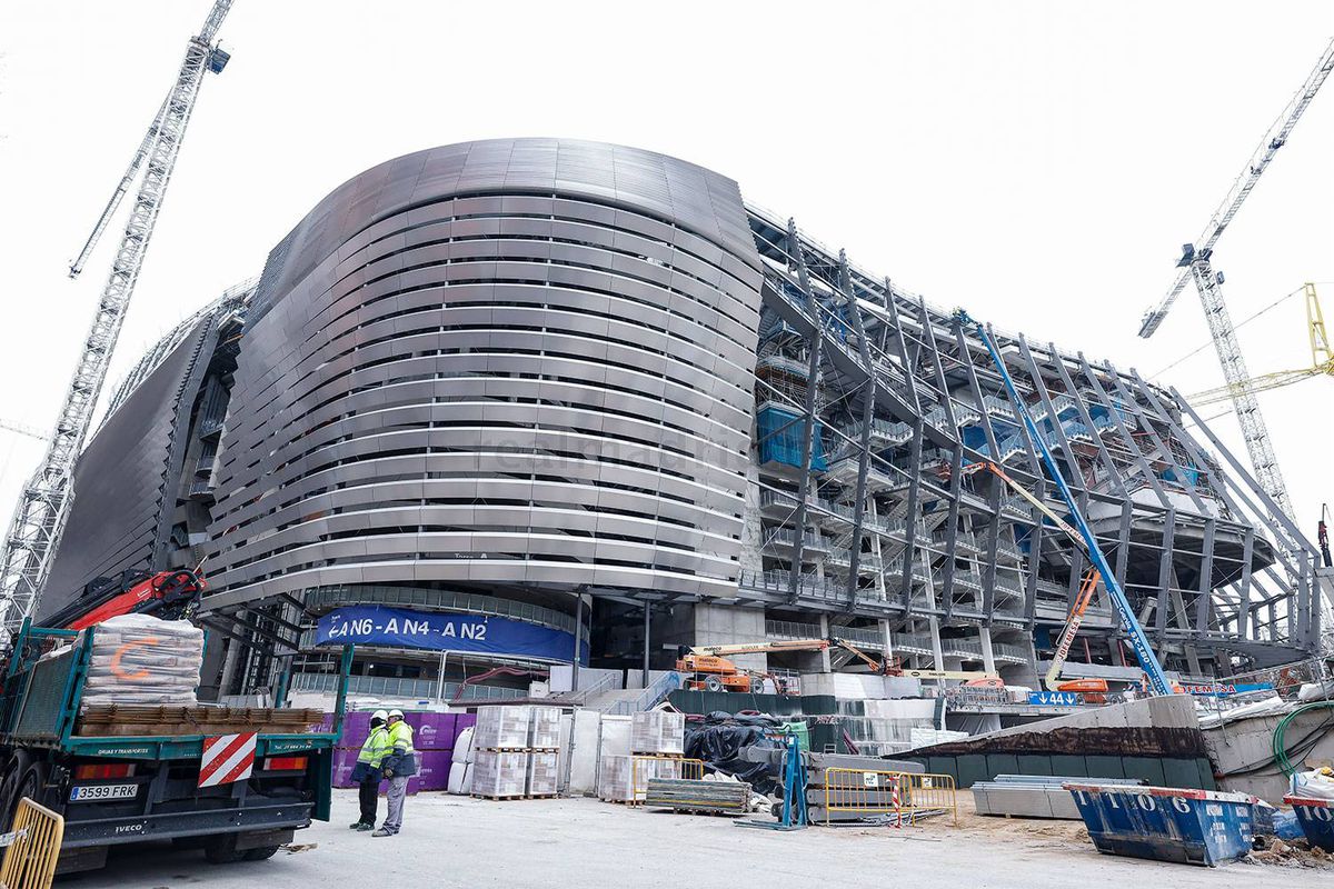 OZN-ul prinde contur! Noi imagini fabuloase cu „Santiago Bernabeu”, stadionul lui Real Madrid