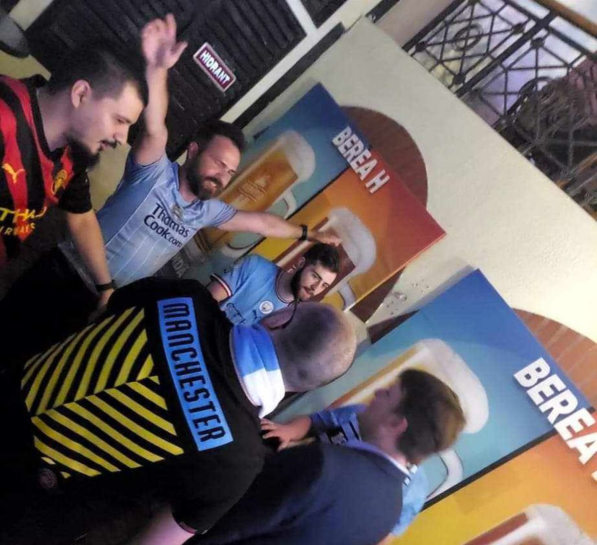 Manchester City are fan club oficial în România: „Suntem 102 membri, mergem pe Etihad și în deplasări!”