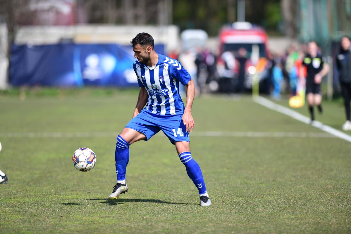 CFR Cluj, victorie la limită cu locul 18 în Liga 2. Ce jucători a testat Adi Mutu