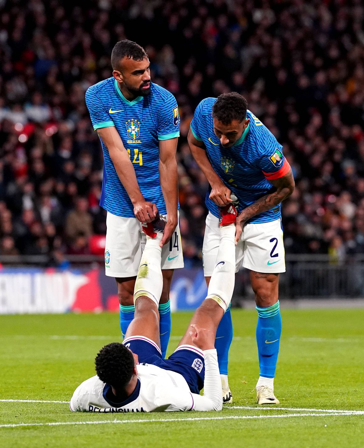 Perla de 17 ani a lui Real Madrid a decis Anglia - Brazilia! Show pe Wembley între cele două forțe