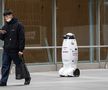 Un robot de securitate pe străzile din Tokyo