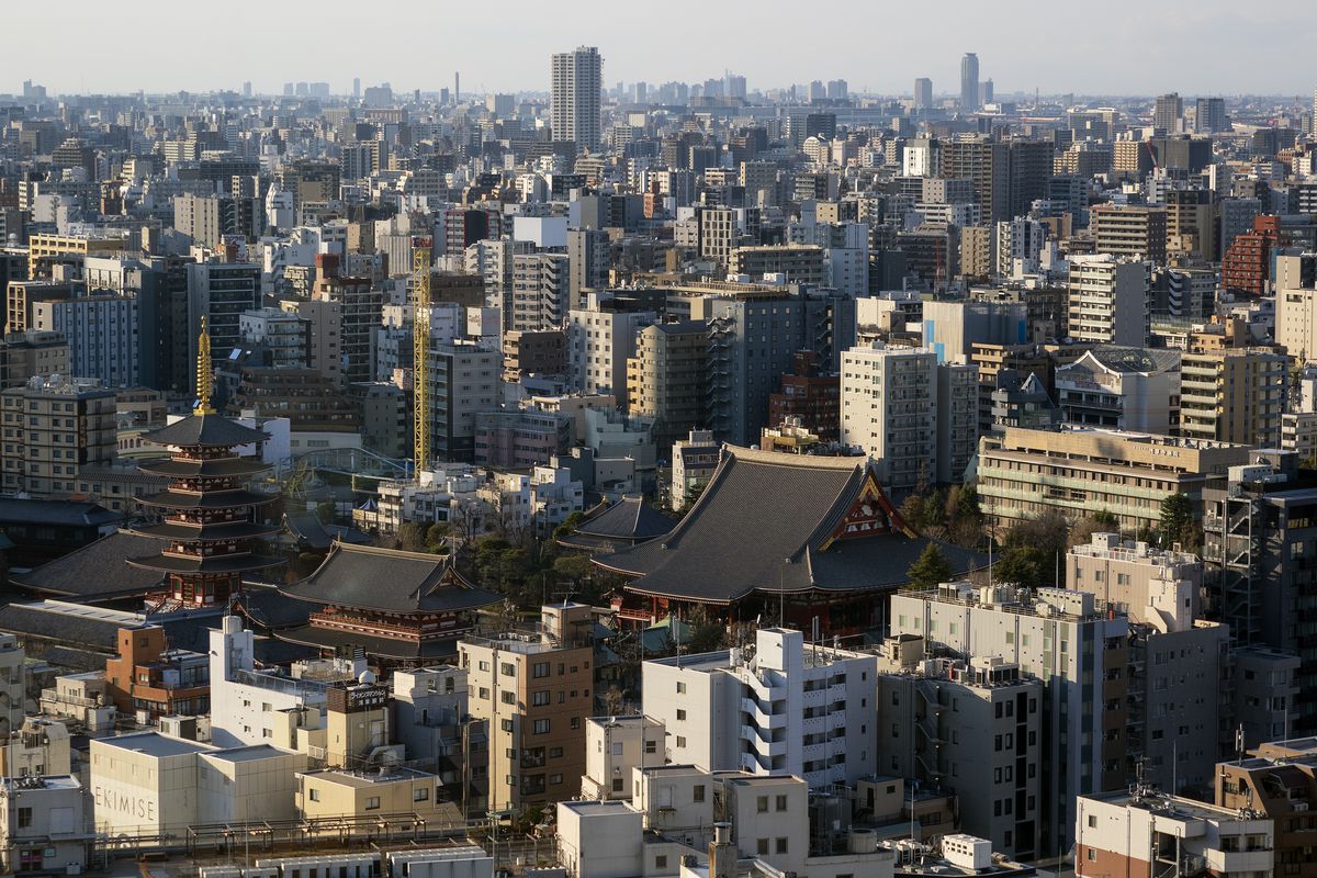 Bine aţi venit în viitor! Fotoreportaj GSP în metropola din lume cu cei mai mulţi oameni: fără maşini, cu metrouri automatizate şi oraşe subterane + Cum se trăieşte un meci de baseball în Japonia