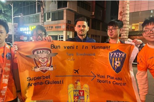 Mijlocașul ofensiv Alexandru Ioniță, fostul fotbalist de la Rapid, a avut parte de o surpriză din partea fanilor lui Yunnan Yukun FC, echipa la caare evoluează.