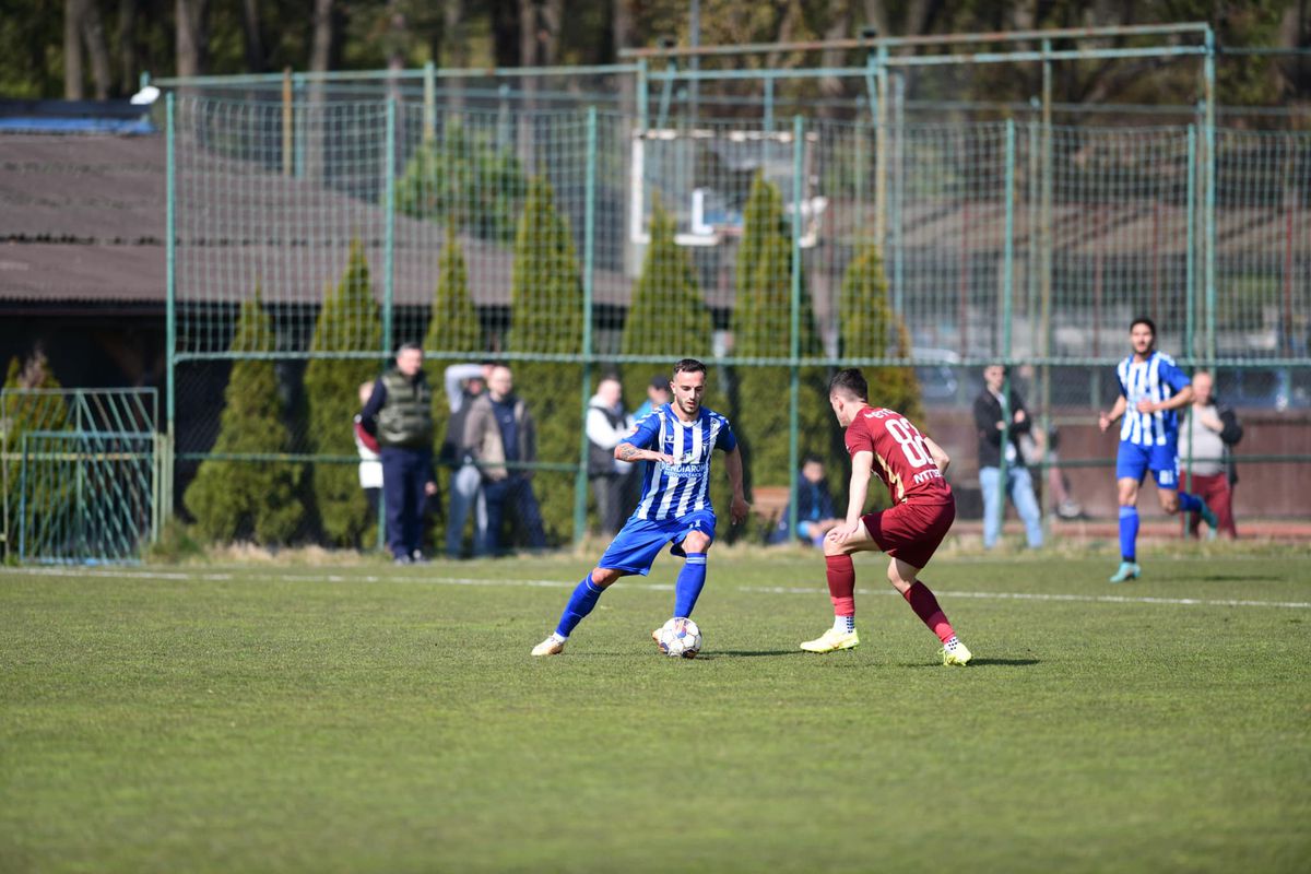 CFR Cluj, victorie la limită cu locul 18 în Liga 2. Ce jucători a testat Adi Mutu