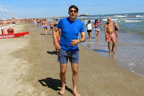 Victor Pițurcă, pe plajă în Rimini. Imagini de la acțiunea San Marino - România, din 2011 / FOTO: Arhivă Gazeta Sporturilor