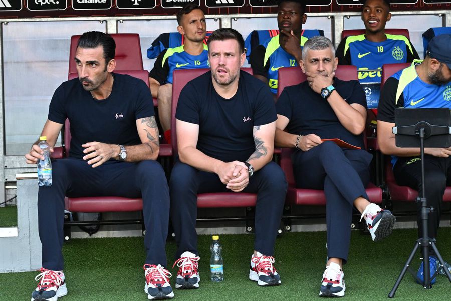 Elias Charalambous - Mihai Pintilii, cuplul de antrenori de la FCSB Pintilii anunță când va pleca Charalambous de la FCSB: „Sunt convins”