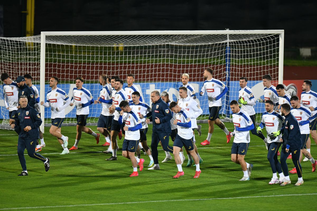 Ce a vrut să spună? Mircea Lucescu, declarație interpretabilă, înainte de San Marino - România: „Credeți că dacă îi vedeți se schimbă lucrurile?”