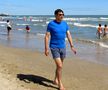 Victor Pițurcă, pe plajă în Rimini. Imagini de la acțiunea San Marino - România, din 2011 / FOTO: Arhivă Gazeta Sporturilor