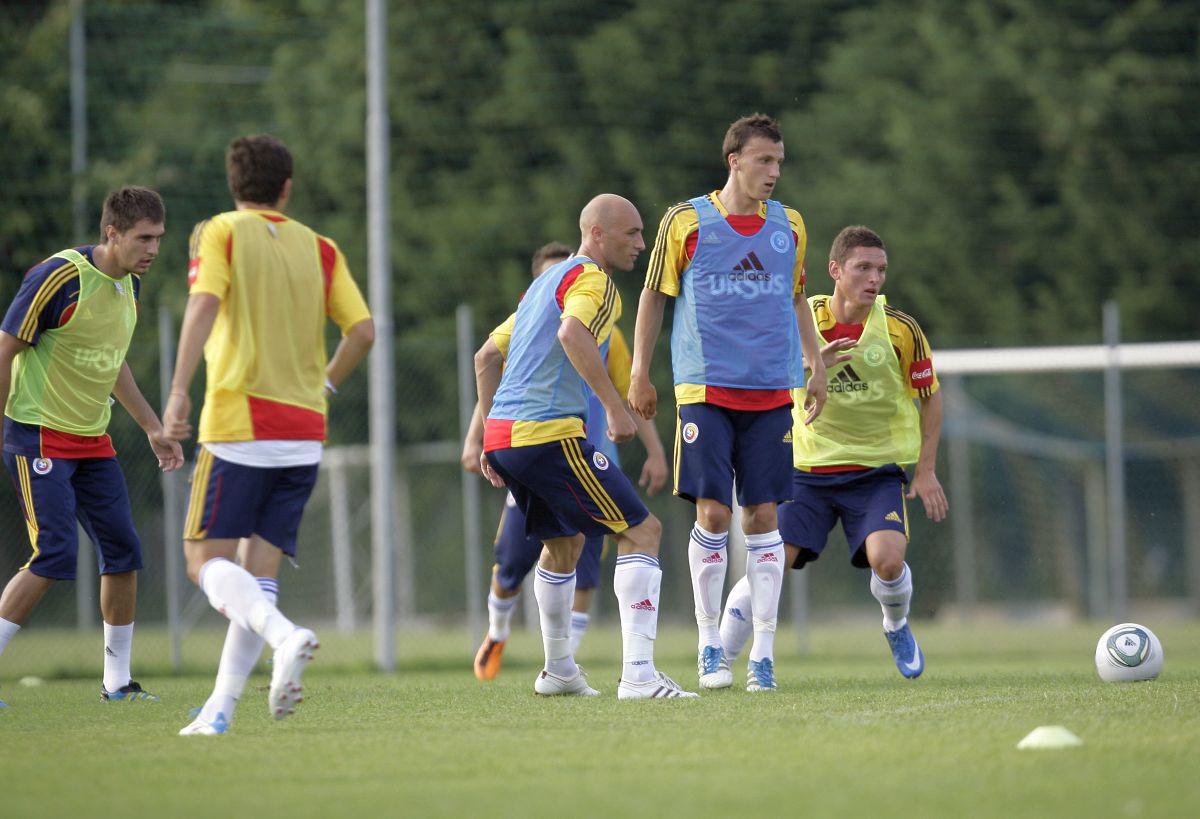 Ultima oară în San Marino s-a lăsat cu un scandal „nuclear”! Vedetele României, excluse chiar înainte de meci: „Ce credeți, că am băut?” » Imagini din arhiva GSP