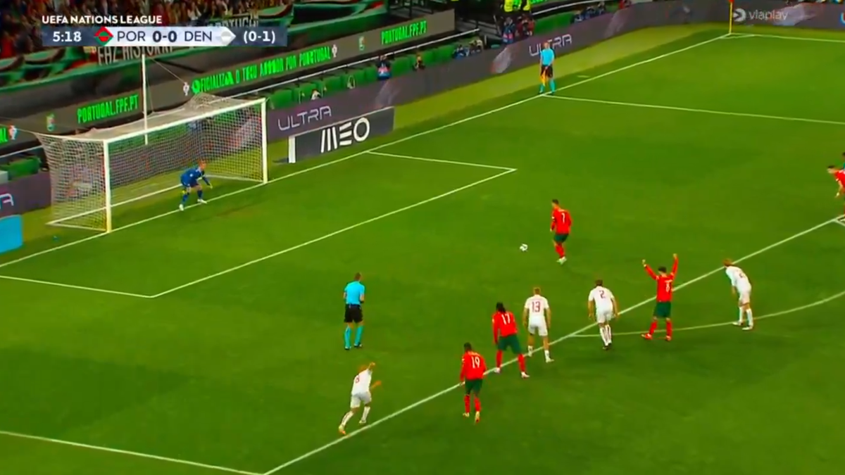 „Cristiano a executat într-un mod scandalos” » Portughezii nu l-au iertat pe Ronaldo pentru penalty-ul irosit cu Danemarca