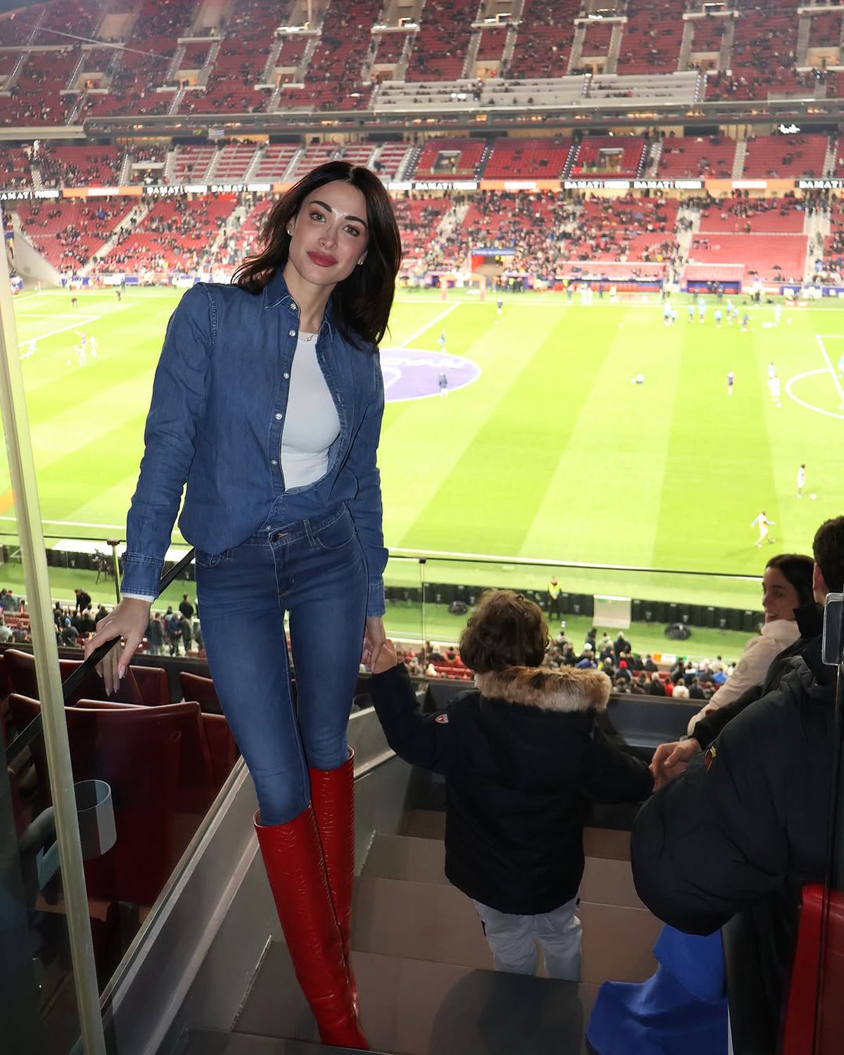 Anna a devenit doctoriță cu acte în regulă și a sărbătorit cu soțul fotbalist: „Nu știam dacă voi termina examenele la timp! Femeilor, visați măreț!”