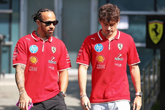 Charles Leclerc și Lewis Hamilton // foto: Imago Images