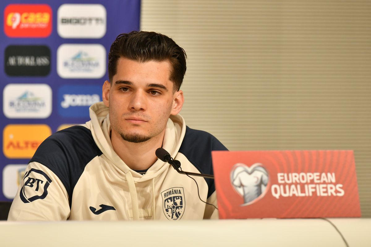 Imagini de la conferința de presă premergătoare meciului România - San Marino