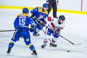 Meciuri spectaculoase în semifinalele Campionatului Național de hochei » Cum arată finala și când va avea loc
